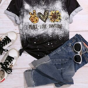 Black and White Sunflower Graphic Tee